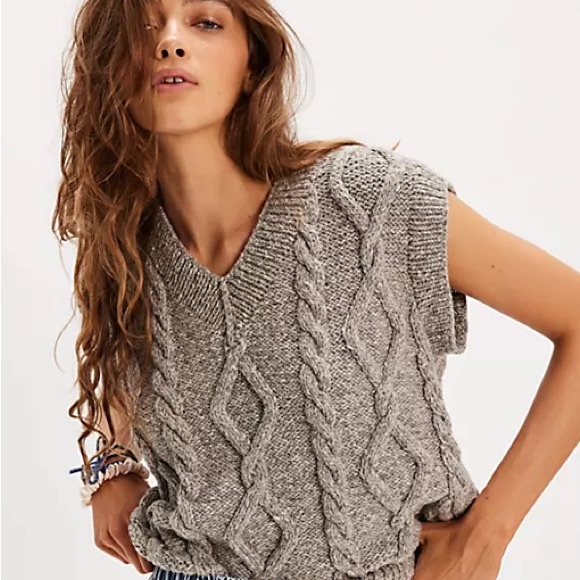 The Knotty Ones Laimė Alpaca Wool & Cotton Vest Cloud Grey Sweater M, XL - Picture 1 of 14